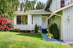 Sell quickly in Needham with home staging and with me as your real estate agent - (617) 799-3326